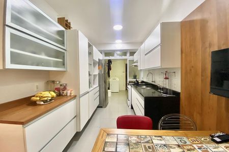 Apartamento à venda com 138m², 3 quartos e 1 vagaCozinha
