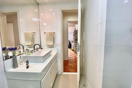 Apartamento à venda com 138m², 3 quartos e 1 vagaBanheiro