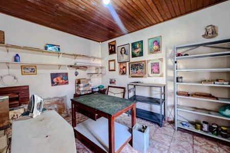 Casa à venda com 190m², 2 quartos e 1 vagaQuarto (Casa 2)