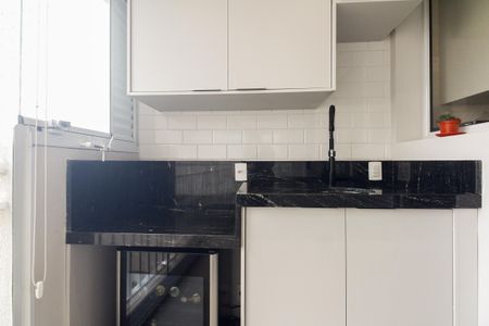 Apartamento à venda com 78m², 3 quartos e 2 vagas Apartamento à venda com 78m², 3 quartos e 2 vagasVaranda Sala
