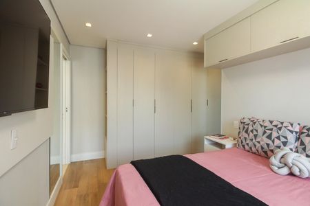 Apartamento à venda com 78m², 3 quartos e 2 vagas Apartamento à venda com 78m², 3 quartos e 2 vagasSuíte