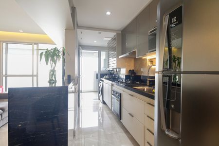 Apartamento à venda com 78m², 3 quartos e 2 vagas Apartamento à venda com 78m², 3 quartos e 2 vagasCozinha
