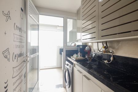 Apartamento à venda com 78m², 3 quartos e 2 vagas Apartamento à venda com 78m², 3 quartos e 2 vagasÁrea de Serviço