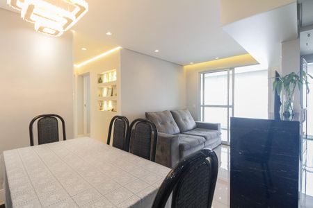 Apartamento à venda com 78m², 3 quartos e 2 vagas Apartamento à venda com 78m², 3 quartos e 2 vagasSala