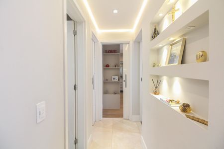 Apartamento à venda com 78m², 3 quartos e 2 vagas Apartamento à venda com 78m², 3 quartos e 2 vagasCorredor de Acesso