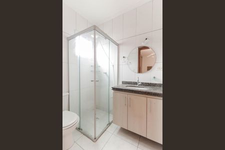 Casa de condomínio à venda com 77m², 2 quartos e 1 vaga Casa de condomínio à venda com 77m², 2 quartos e 1 vagaBanheiro da Suíte