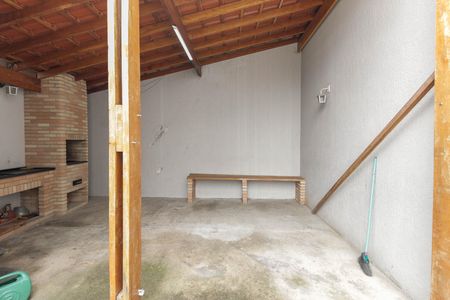 Casa de condomínio à venda com 77m², 2 quartos e 1 vaga Casa de condomínio à venda com 77m², 2 quartos e 1 vagaChurrasqueira