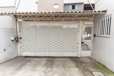 Casa de condomínio à venda com 77m², 2 quartos e 1 vaga Casa de condomínio à venda com 77m², 2 quartos e 1 vagaEntrada