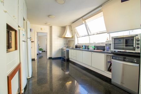 Apartamento à venda com 609m², 5 quartos e 5 vagas Apartamento à venda com 609m², 5 quartos e 5 vagasFoto 27