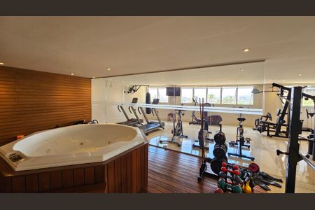 Apartamento à venda com 158m², 3 quartos e 3 vagas Apartamento à venda com 158m², 3 quartos e 3 vagasSpa
