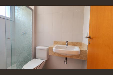 Apartamento à venda com 158m², 3 quartos e 3 vagas Apartamento à venda com 158m², 3 quartos e 3 vagasBanheiro da Suíte 2