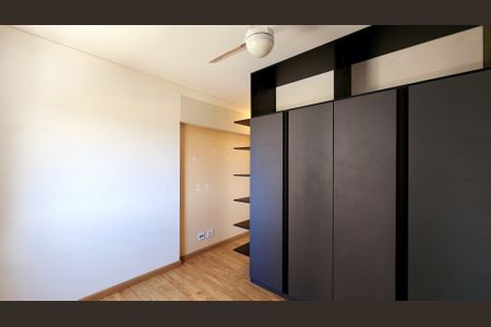 Apartamento à venda com 158m², 3 quartos e 3 vagas Apartamento à venda com 158m², 3 quartos e 3 vagasQuarto 3 - Suíte