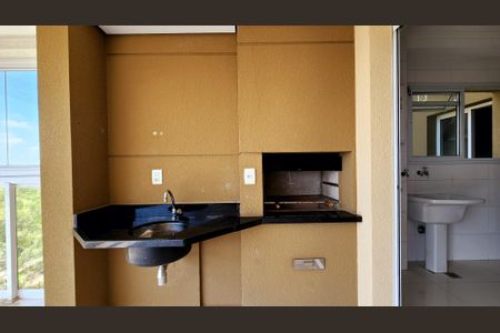 Apartamento à venda com 158m², 3 quartos e 3 vagas Apartamento à venda com 158m², 3 quartos e 3 vagasVaranda