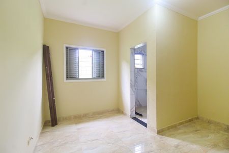 Casa à venda com 300m², 4 quartos e 1 vagaSuíte