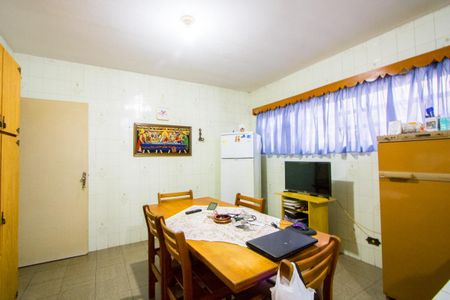 Casa à venda com 250m², 3 quartos e 3 vagas Casa à venda com 250m², 3 quartos e 3 vagasCopa/Cozinha