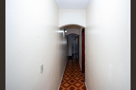 Casa à venda com 279m², 5 quartos e 2 vagasCorredor