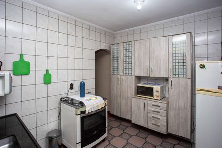 Casa à venda com 279m², 5 quartos e 2 vagasCozinha