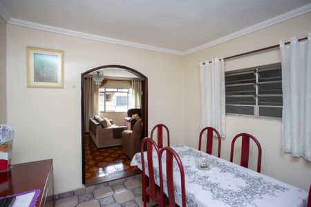 Casa à venda com 279m², 5 quartos e 2 vagasSala de Jantar