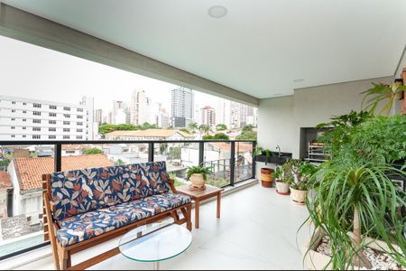 Apartamento à venda com 135m², 3 quartos e 2 vagas Apartamento à venda com 135m², 3 quartos e 2 vagasVaranda Gourmet