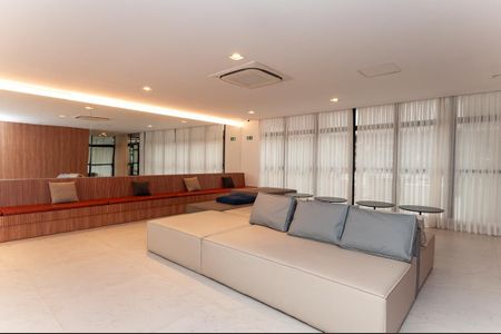 Apartamento à venda com 135m², 3 quartos e 2 vagas Apartamento à venda com 135m², 3 quartos e 2 vagasÁrea Comum - Salão de Festas