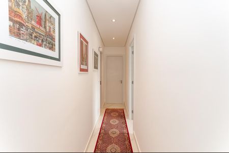 Apartamento à venda com 135m², 3 quartos e 2 vagas Apartamento à venda com 135m², 3 quartos e 2 vagasCorredor