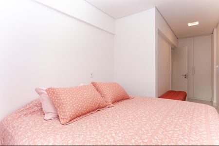 Apartamento à venda com 135m², 3 quartos e 2 vagas Apartamento à venda com 135m², 3 quartos e 2 vagasQuarto 1 Suíte