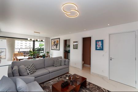 Apartamento à venda com 135m², 3 quartos e 2 vagas Apartamento à venda com 135m², 3 quartos e 2 vagasSala