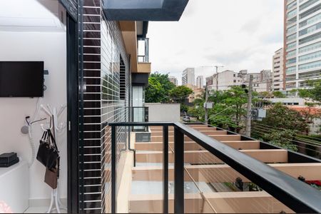 Apartamento à venda com 135m², 3 quartos e 2 vagas Apartamento à venda com 135m², 3 quartos e 2 vagasVaranda do Quarto 1 Suíte