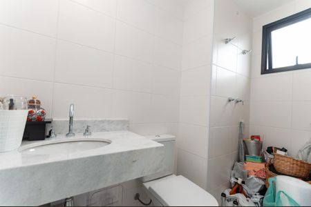 Apartamento à venda com 135m², 3 quartos e 2 vagas Apartamento à venda com 135m², 3 quartos e 2 vagasBanheiro do quarto 3 Suíte