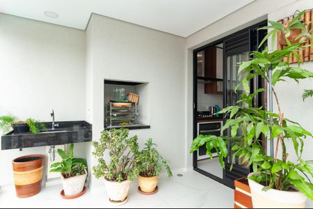 Apartamento à venda com 135m², 3 quartos e 2 vagas Apartamento à venda com 135m², 3 quartos e 2 vagasVaranda Gourmet