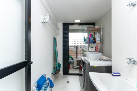 Apartamento à venda com 135m², 3 quartos e 2 vagas Apartamento à venda com 135m², 3 quartos e 2 vagasÁrea de Serviço