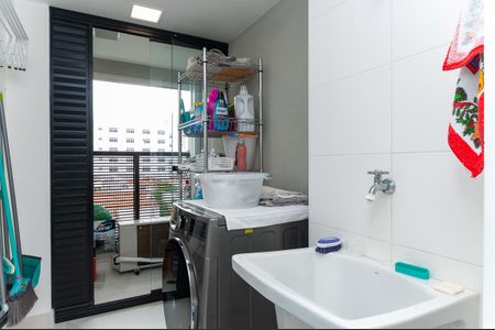 Apartamento à venda com 135m², 3 quartos e 2 vagas Apartamento à venda com 135m², 3 quartos e 2 vagasÁrea de Serviço