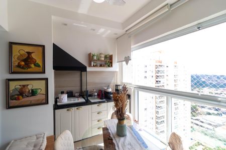 Apartamento à venda com 86m², 2 quartos e 2 vagasSacada com churrasqueira