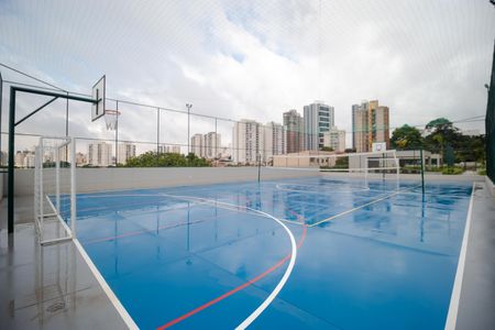 Apartamento à venda com 86m², 2 quartos e 2 vagasÁrea comum - Quadra