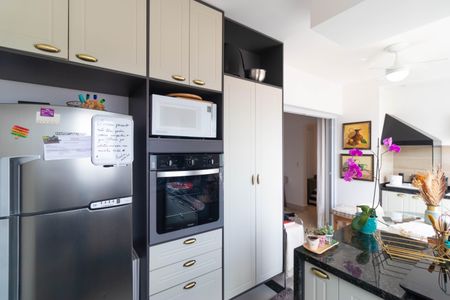 Apartamento à venda com 86m², 2 quartos e 2 vagasCozinha