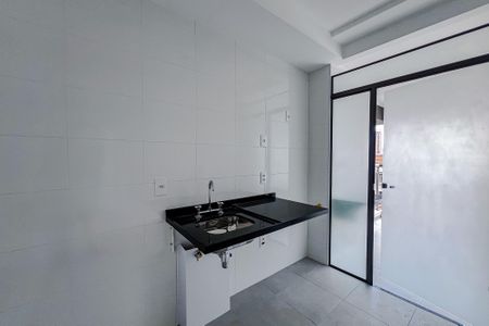 Apartamento à venda com 46m², 1 quarto e 2 vagasCozinha