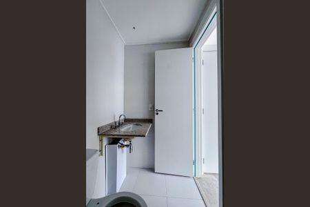 Apartamento à venda com 46m², 1 quarto e 2 vagasBanheiro da Suíte