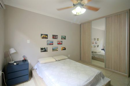 Casa à venda com 453m², 5 quartos e 4 vagasQuarto 2