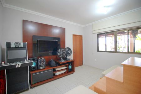 Casa à venda com 453m², 5 quartos e 4 vagasQuarto 5