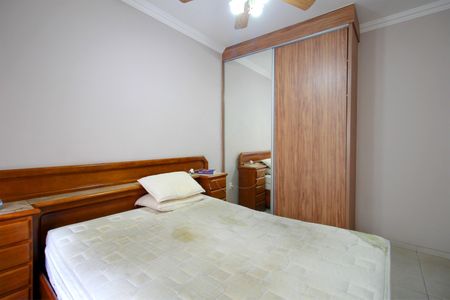 Casa à venda com 453m², 5 quartos e 4 vagasQuarto 4