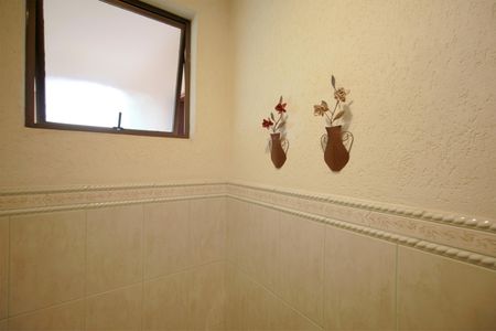 Casa à venda com 453m², 5 quartos e 4 vagasLavabo