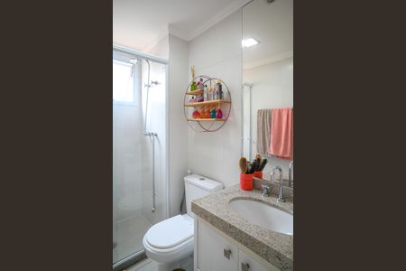 Apartamento à venda com 137m², 4 quartos e 2 vagas Apartamento à venda com 137m², 4 quartos e 2 vagasBanheiro Social