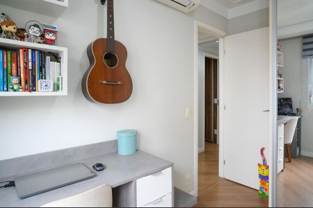 Apartamento à venda com 137m², 4 quartos e 2 vagas Apartamento à venda com 137m², 4 quartos e 2 vagasQuarto 3