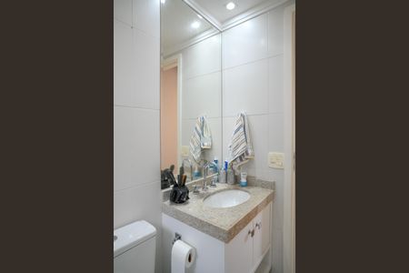 Apartamento à venda com 137m², 4 quartos e 2 vagas Apartamento à venda com 137m², 4 quartos e 2 vagasBanheiro Quarto 2 - Suite