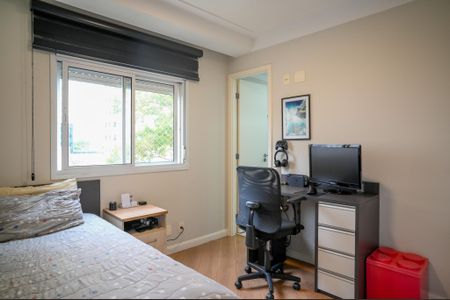 Apartamento à venda com 137m², 4 quartos e 2 vagas Apartamento à venda com 137m², 4 quartos e 2 vagasQuarto 2 - Suite