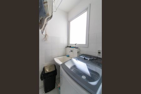 Apartamento à venda com 56m², 2 quartos e 1 vaga Apartamento à venda com 56m², 2 quartos e 1 vagaÁrea de Serviço