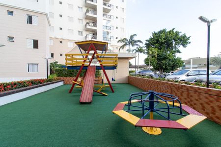 Apartamento à venda com 56m², 2 quartos e 1 vaga Apartamento à venda com 56m², 2 quartos e 1 vagaÁrea Comum - Playground