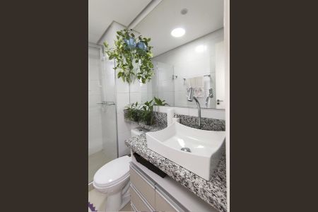 Apartamento à venda com 58m², 2 quartos e sem vaga Apartamento à venda com 58m², 2 quartos e sem vagaBanheiro