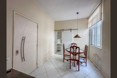 Apartamento à venda com 65m², 2 quartos e sem vaga Apartamento à venda com 65m², 2 quartos e sem vagaSala
