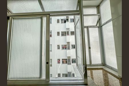 Apartamento à venda com 65m², 2 quartos e sem vaga Apartamento à venda com 65m², 2 quartos e sem vagaÁrea de Serviço